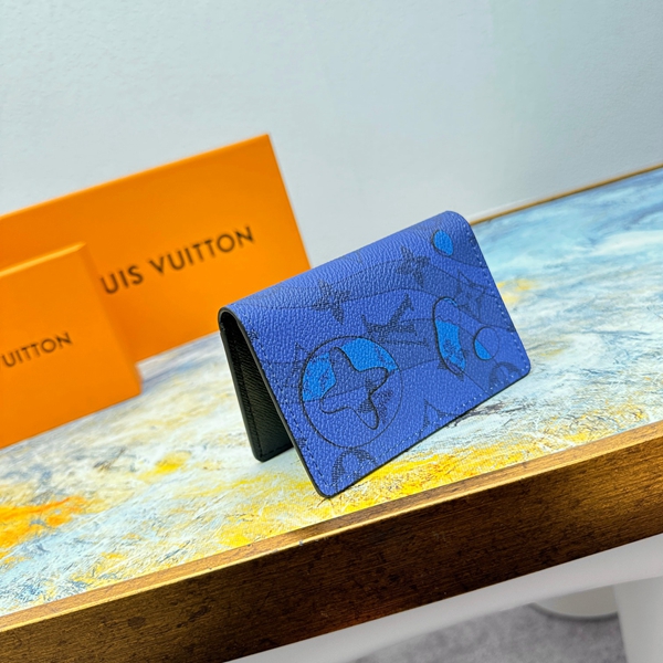 LVコピーウォレット背面デザイン